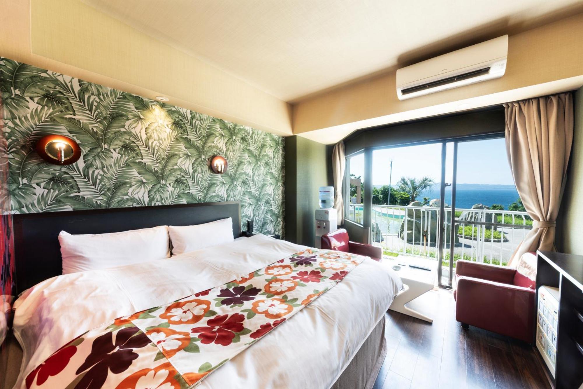 Nagasaki Chapel Coconuts Hotel ＆Resort Isahaya Εξωτερικό φωτογραφία