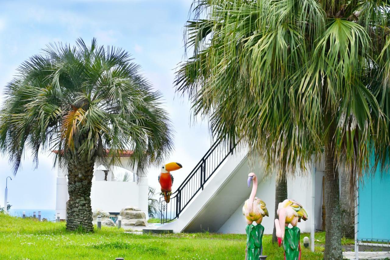 Nagasaki Chapel Coconuts Hotel ＆Resort Isahaya Εξωτερικό φωτογραφία